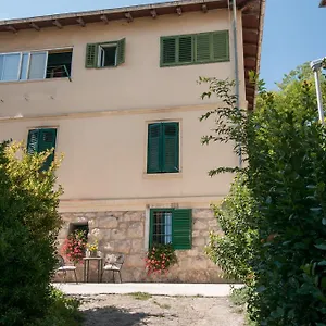 https://apartment-tomic-a-5.in-istria.net